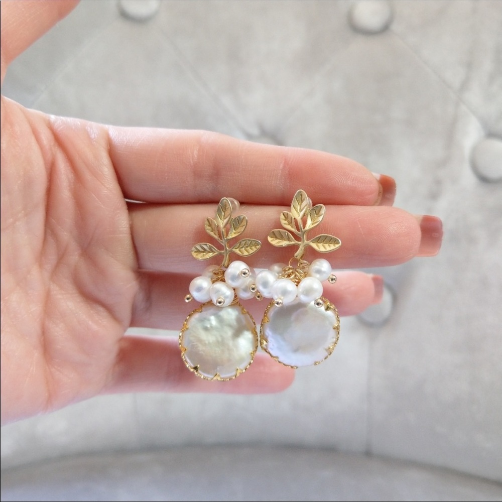 🔥Last One- Natural Freshwater Baroque Pearl Earrings - Picture 6 of 7